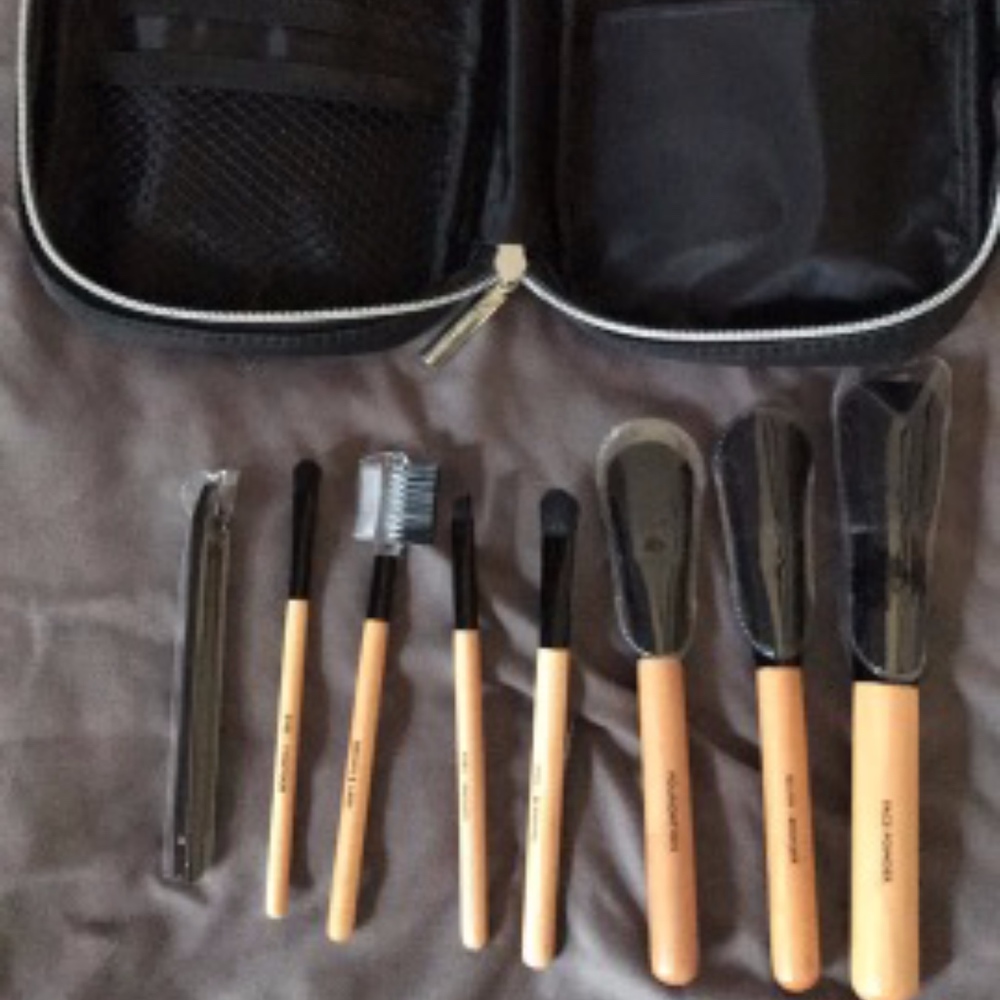 Beauticontrol  9-piece Makeup Brush Set